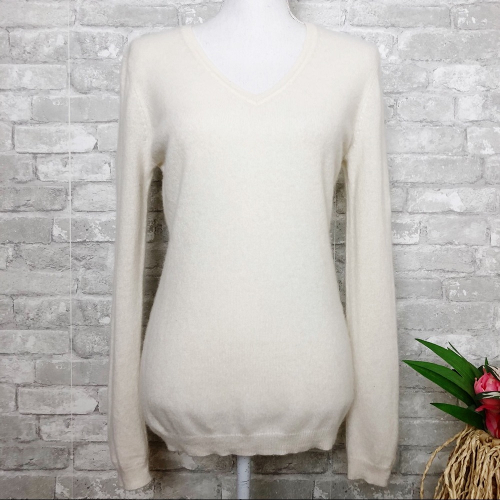 CHARTER CLUB 100% Cashmere Cream V-Neck Sweater Sm